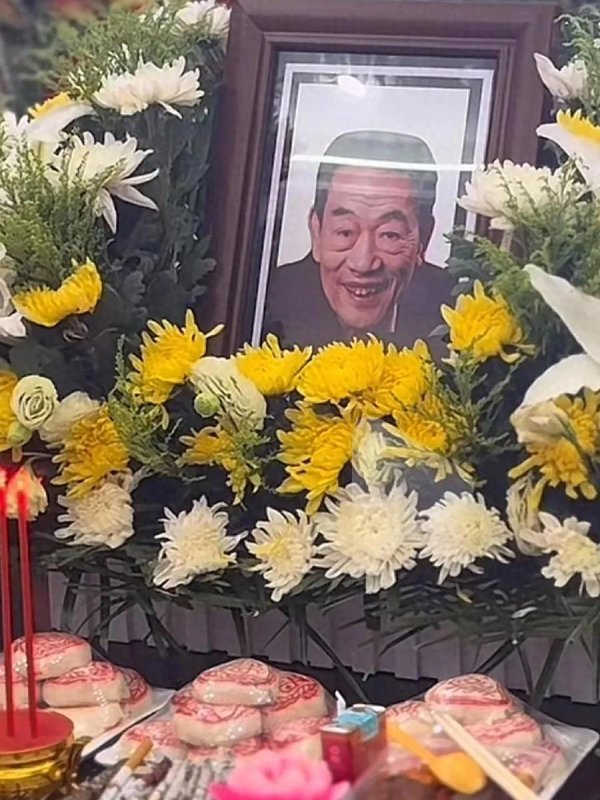 天津配资大本营 杨少华墓地曝光很气派，与妻子合葬，22年前就买下价值13万公墓